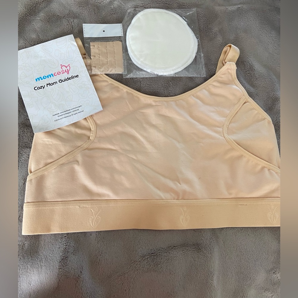 Mom cozy hands free pumping bra